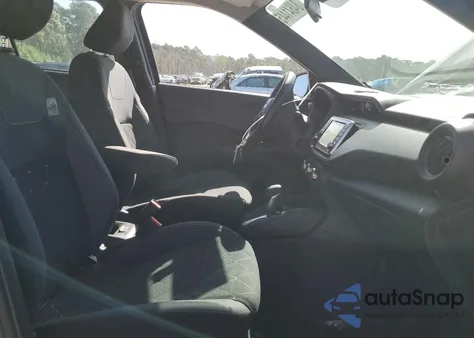 2019 Nissan Kicks S from USA, damaged, VIN 3N1CP5CU7KL559588